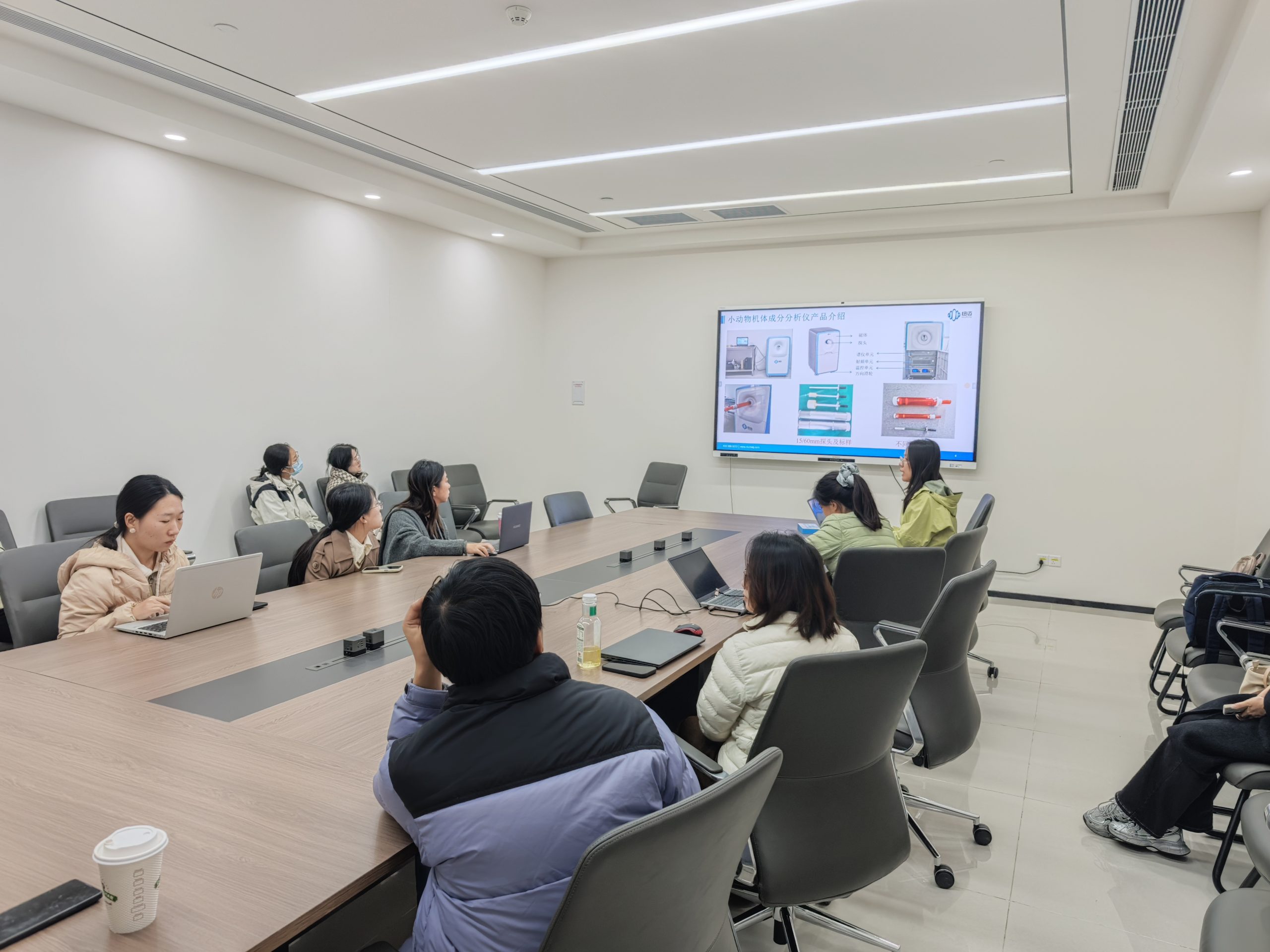 精准量化，见微知著：米兰网分析小动物体成分分析解决方案亮相华西科研讲座